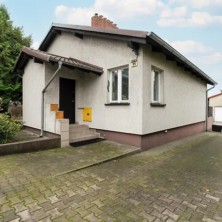 Beautiful House With Balcony Ideal For Families By Renters * Poznań